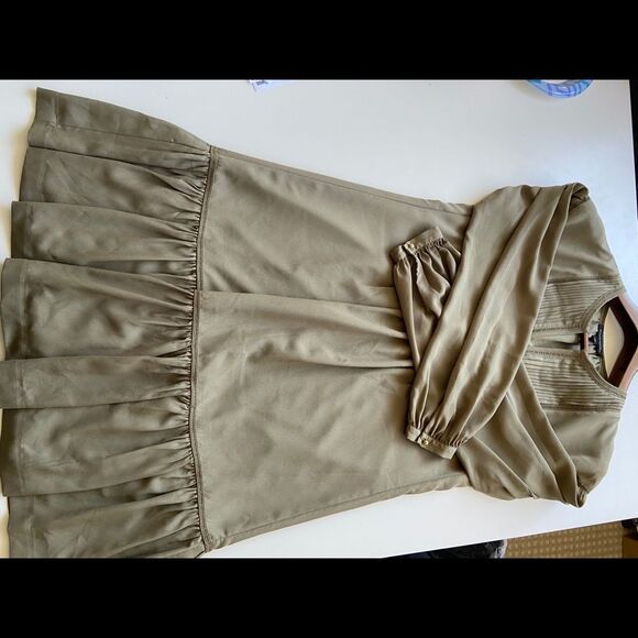Banana Republic Olive Green Ruffle Hem Dress Sz S - Picture 4 of 7